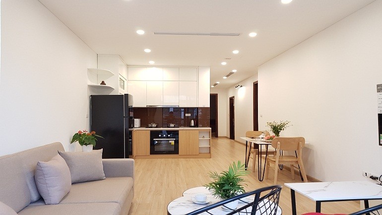 Cho thuê căn hộ dịch vụ tại Từ Hoa, Tây Hồ, 120m2, 2PN, ban công, đầy đủ nội thất đẹp hiện đại 6