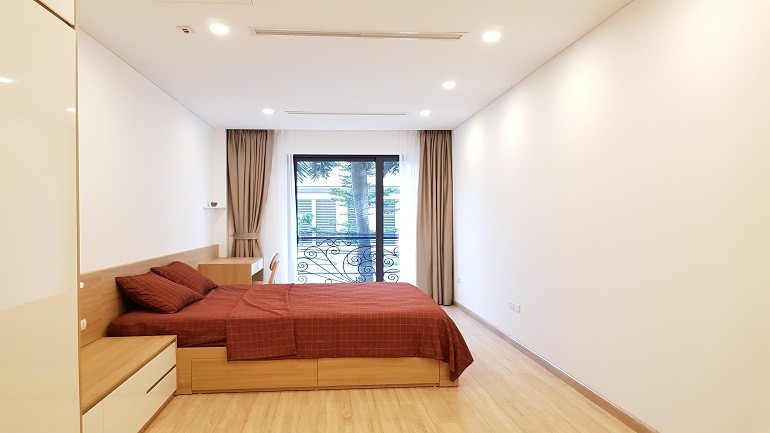 Cho thuê căn hộ dịch vụ tại Từ Hoa, Tây Hồ, 120m2, 2PN, ban công, đầy đủ nội thất đẹp hiện đại 9