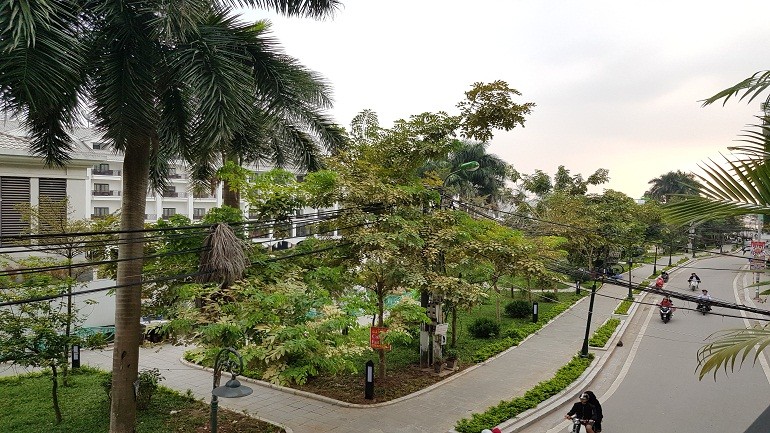 Cho thuê căn hộ dịch vụ tại Từ Hoa, Tây Hồ, 120m2, 2PN, ban công, đầy đủ nội thất đẹp hiện đại 5
