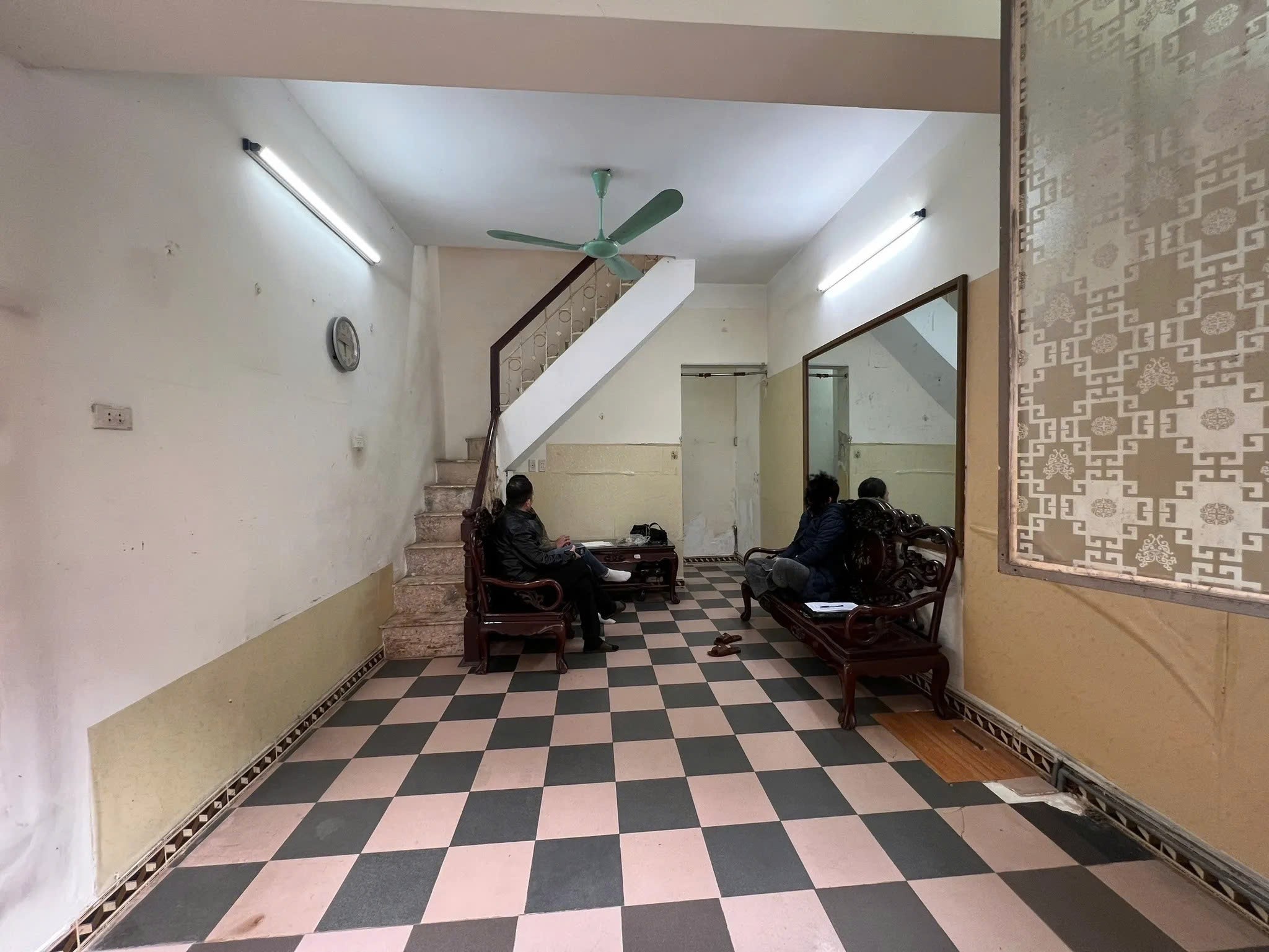 Bán nhà Khương Thượng 30m2, 2 tầng. mặt tiền 3.6m giá 9.1 tỷ Đống Đa Hà Nội