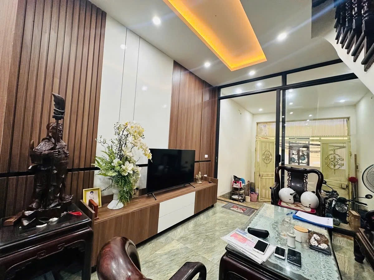 Bán Nhà  Đại La 41/45m2. 6 tầng. mặt tiền 3.5m. giá 8.3 tỷ Hai Bà Trưng Hà Nội 5