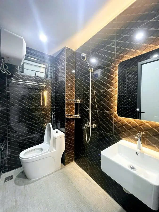 Bán Nhà Thịnh Liệt 74/83m2. 7 tầng. mặt tiền 4.6m. giá 18.6 tỷ Hoàng Mai Hà Nội 3