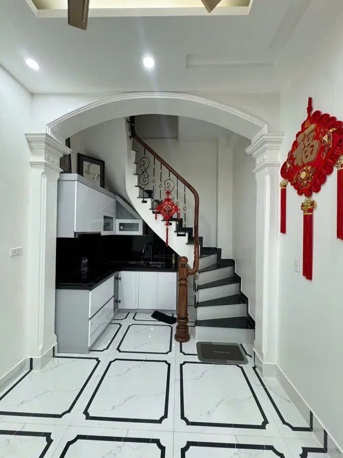 Bán Nhà Trung Phụng 21m2. 6 tầng. mặt tiền 3m. giá 7.7 tỷ Đống Đa Hà 3
