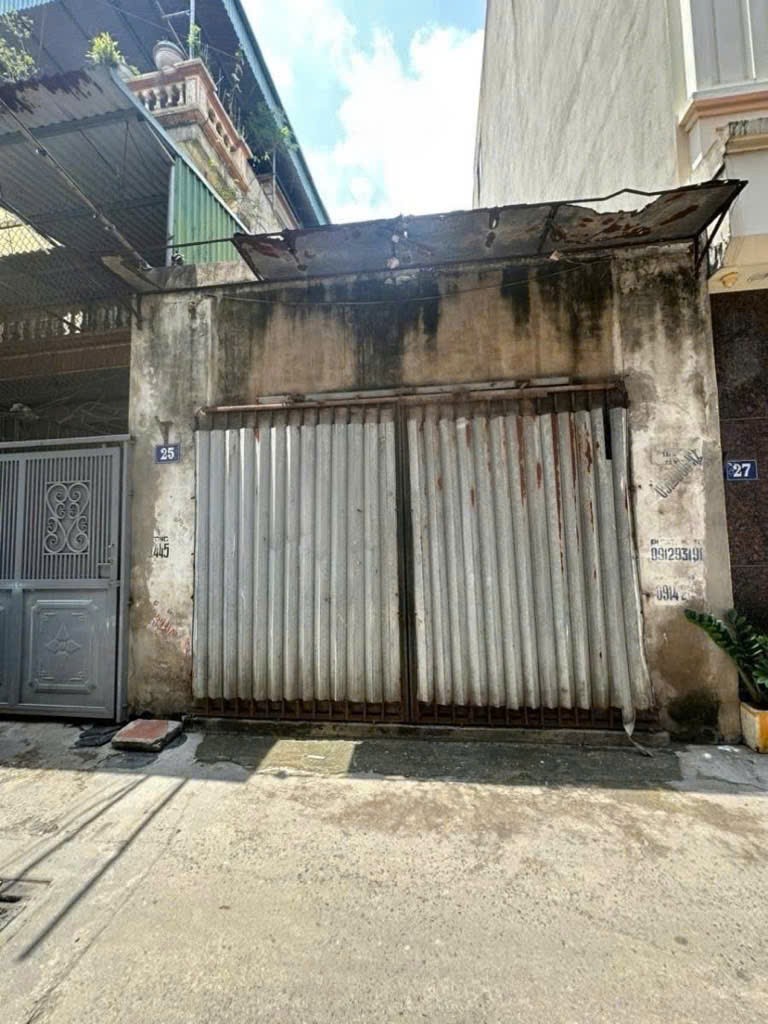 Cần bán Đất đường Tam Trinh, Phường Yên Sở, Diện tích 59m², Giá 13.9 Tỷ 2