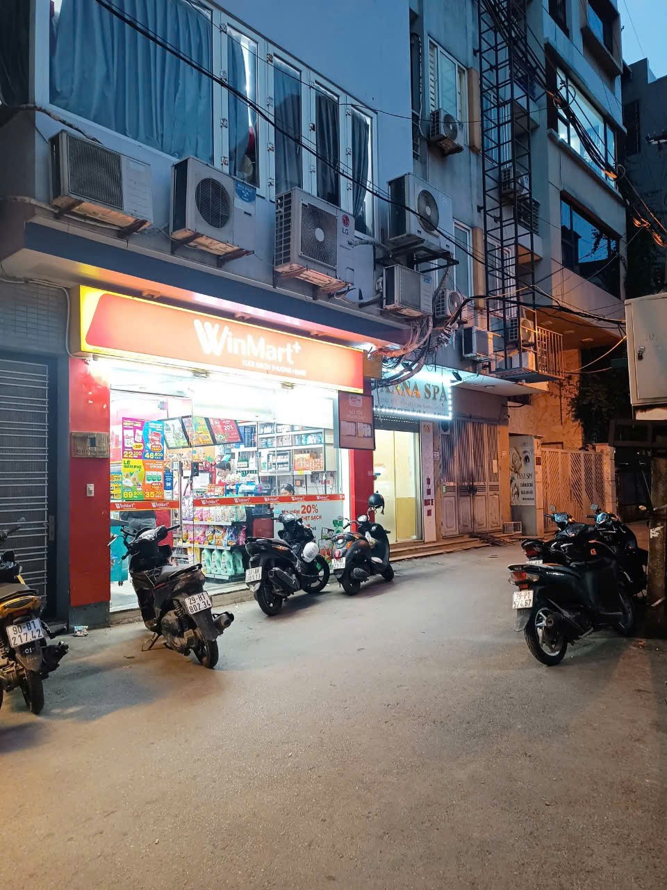 Cho thuê nhà đẹp, lô góc, ô tô gần công viên Cầu Giấy 45m x 5T, 7PN - MT 5m giá 25 triệu 6