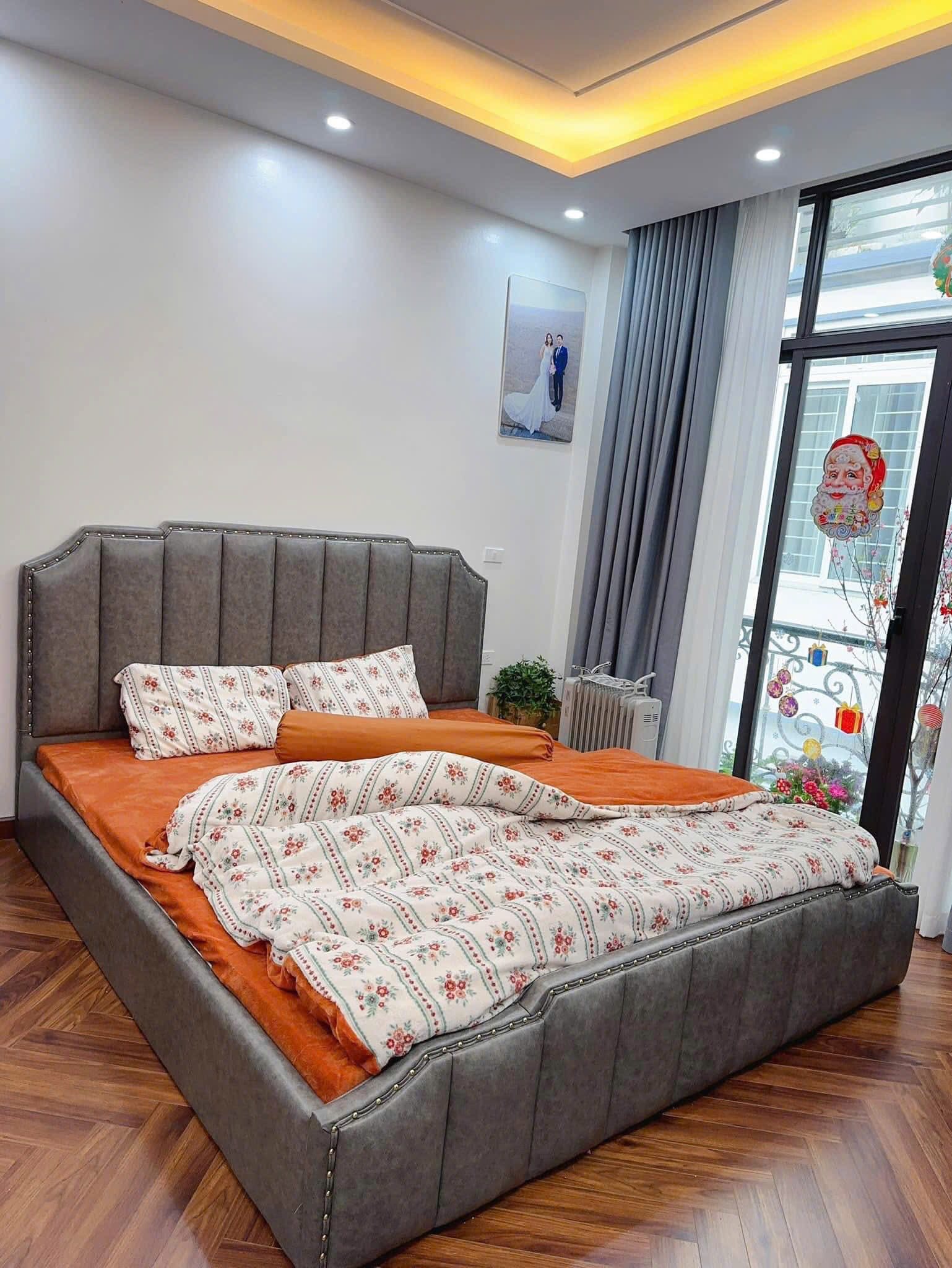BÁN NHÀ HỒ TÙNG MẬU QUẬN BẮC TỪ LIÊM NHÀ ĐẸP DÂN XÂY NGÕ RỘNG  NÔNG GẦN PHỐ  THOÁNG TRƯỚC SAU 7,5 3