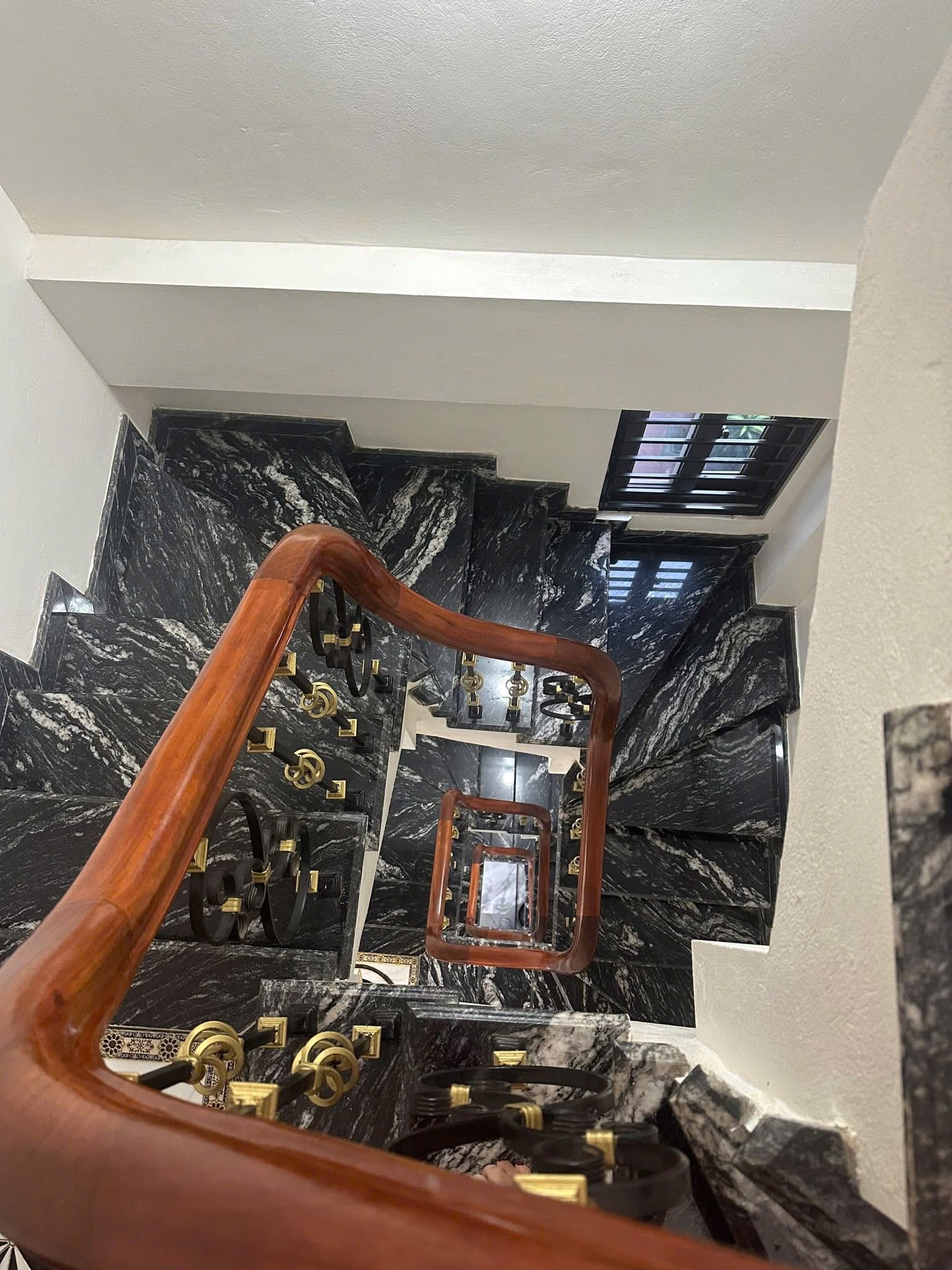 BÁN NHÀ HỒ TÙNG MẬU QUẬN BẮC TỪ LIÊM NHÀ ĐẸP DÂN XÂY NGÕ RỘNG  NÔNG GẦN PHỐ  THOÁNG TRƯỚC SAU 7,5 4