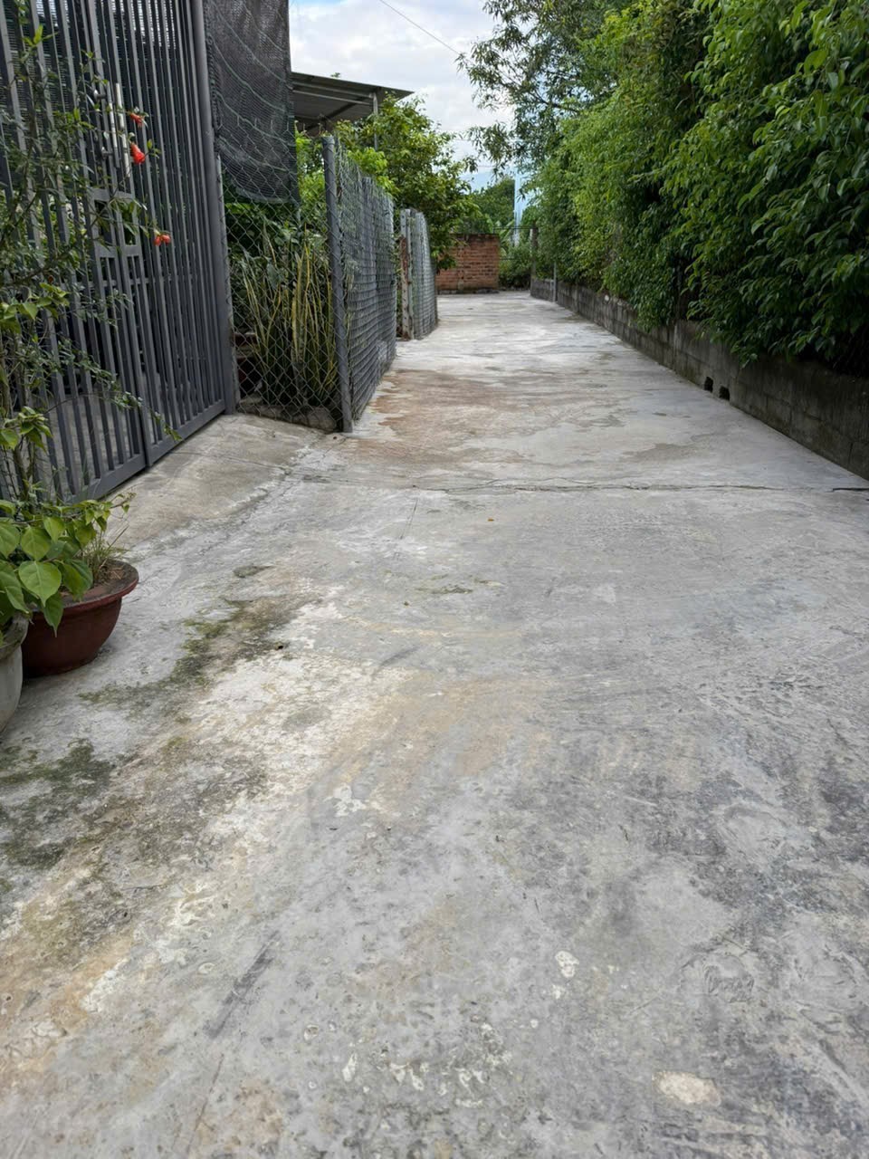 Bán nhà Diên Lâm mới xây sát bên Hương Lộ 39 2