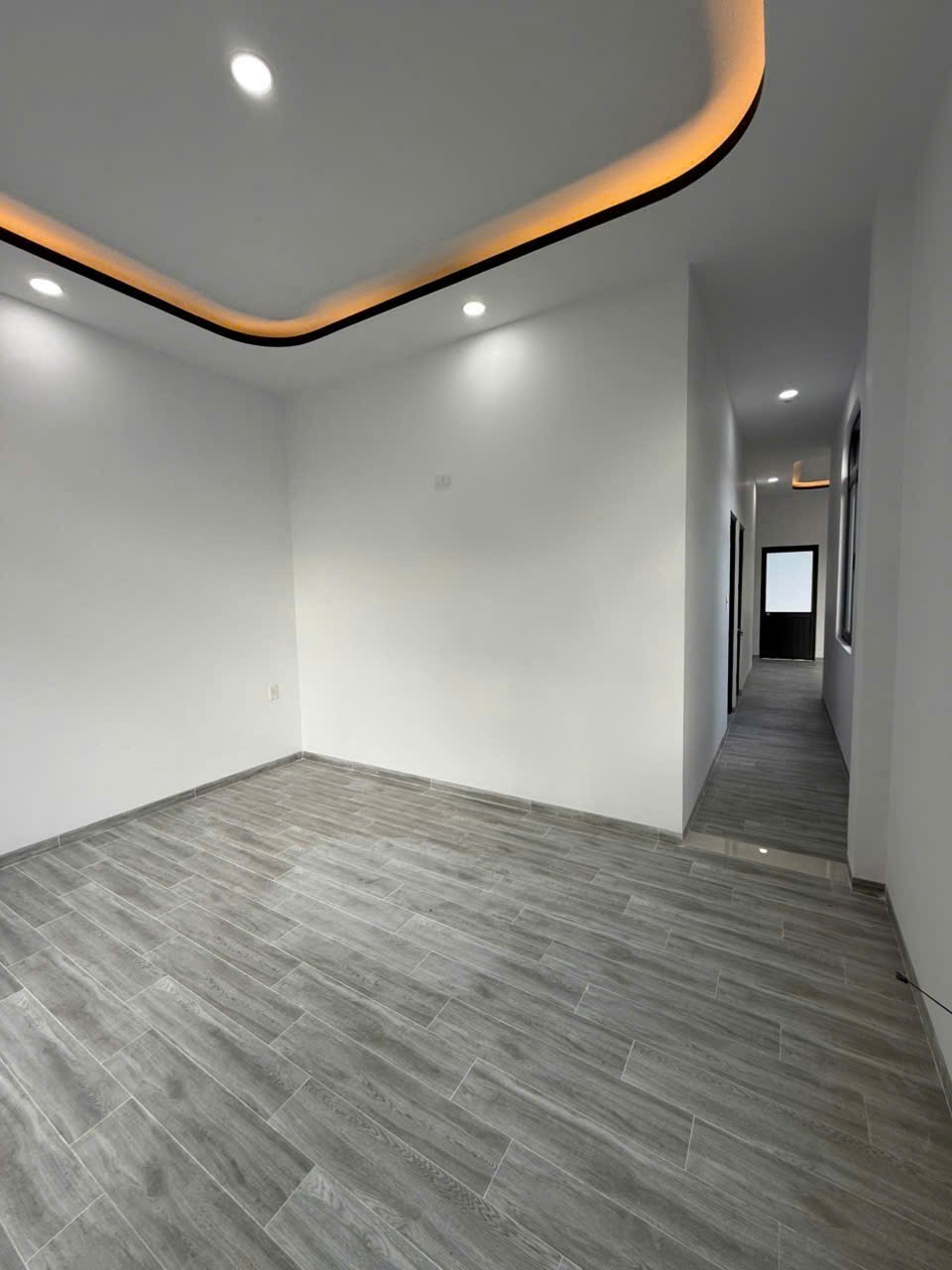Bán nhà Diên Lâm mới xây sát bên Hương Lộ 39 4