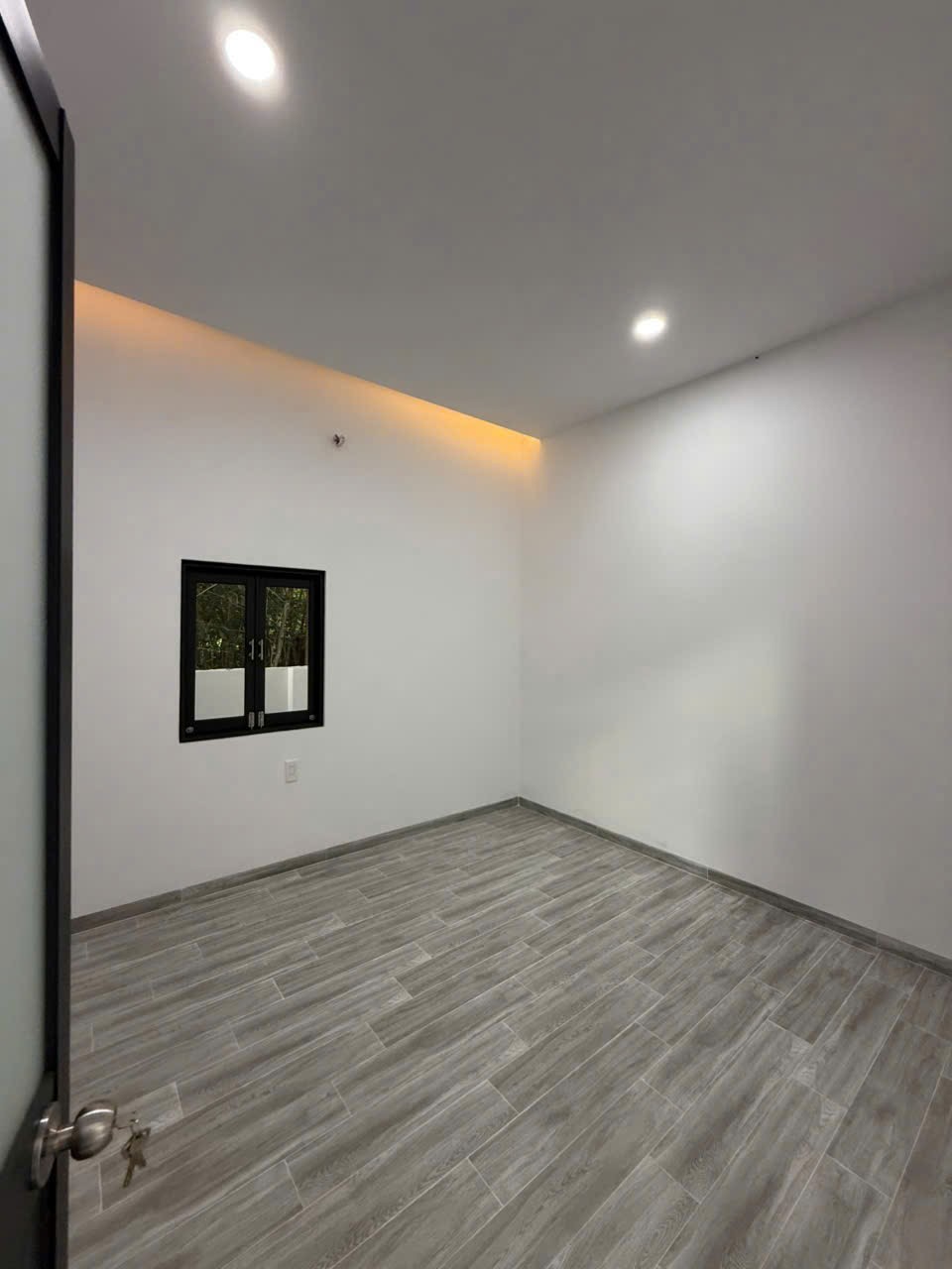 Bán nhà Diên Lâm mới xây sát bên Hương Lộ 39 8