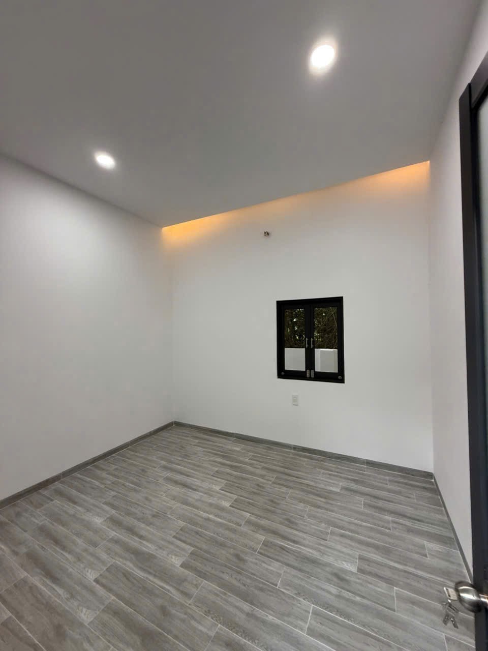 Bán nhà Diên Lâm mới xây sát bên Hương Lộ 39 9
