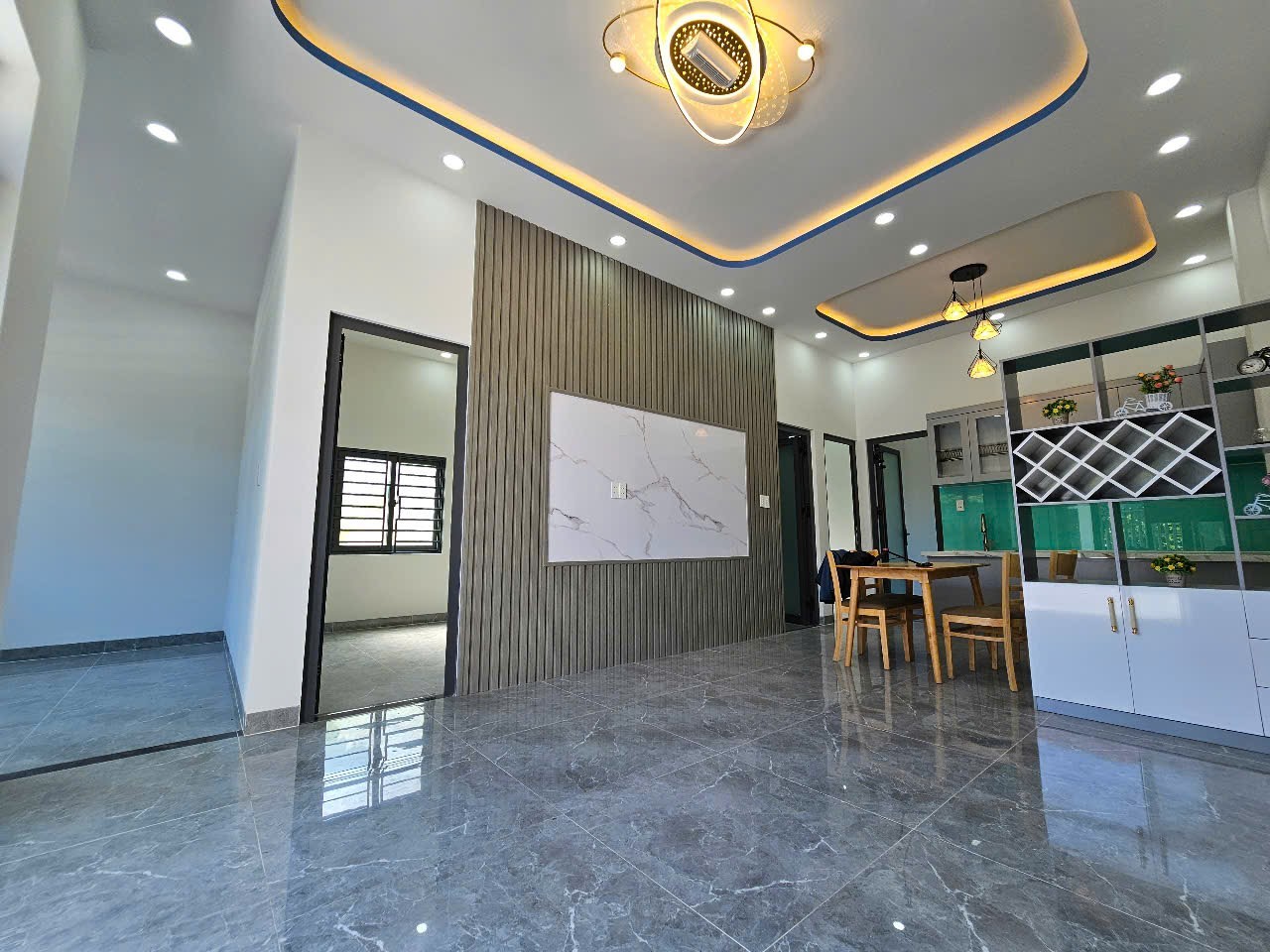 Bán nhà Diên Phú mới xây thôn 3 đối diện khu công nghiệp Diên Phú 18