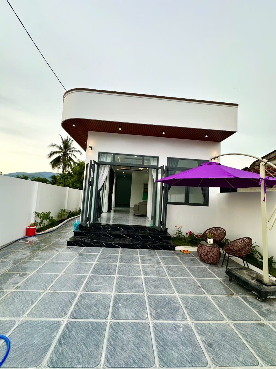 Bán nhà Diên Điền thôn Trung 1 mới xây gần Hương Lộ 5 2