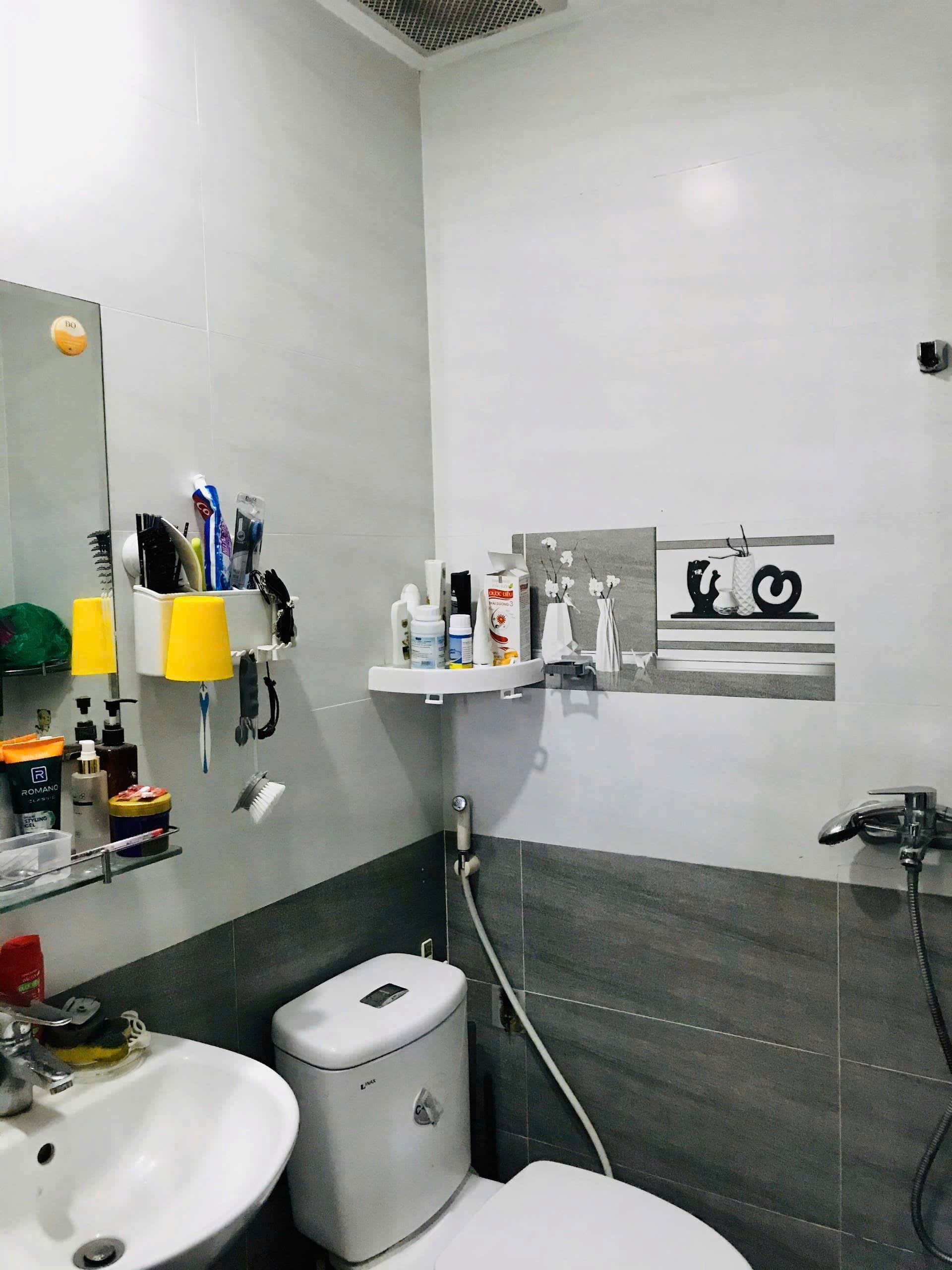 CĂN GÓC 2MT KINH DOANH ĐỐI DIỆN NHÀ ĐÀM VĨNH HƯNG - DOANH THU HƠN 100TR/THÁNG 15