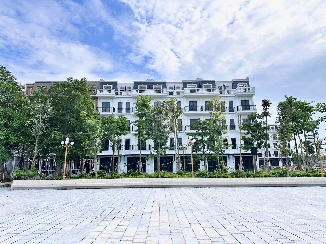Cần bán Biệt thự dự án Đông Dương Residence, Diện tích 80m², Giá 10.64 Tỷ