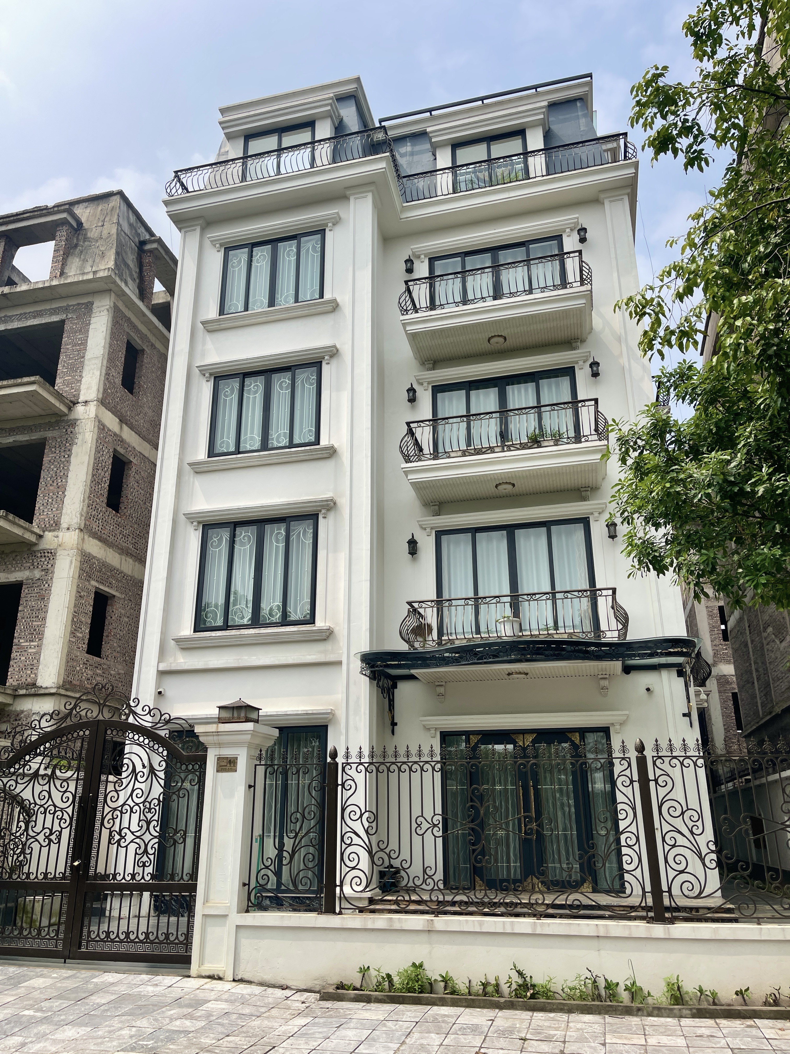 Biệt thự dự án Khu đô thị mới Lideco - Bắc Quốc lộ 32, Diện tích 287m², Giá 42 Tỷ 3