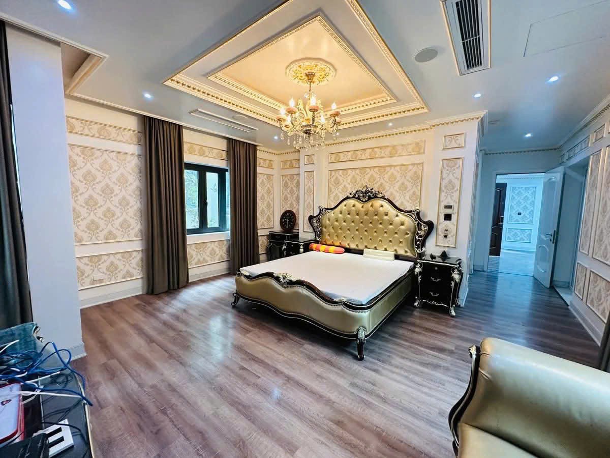 Lô Góc liền kề KĐT Văn Phú view công viên gần trường Marie Curie 100m2 chỉ 21.x tỷ. 0989626116 3