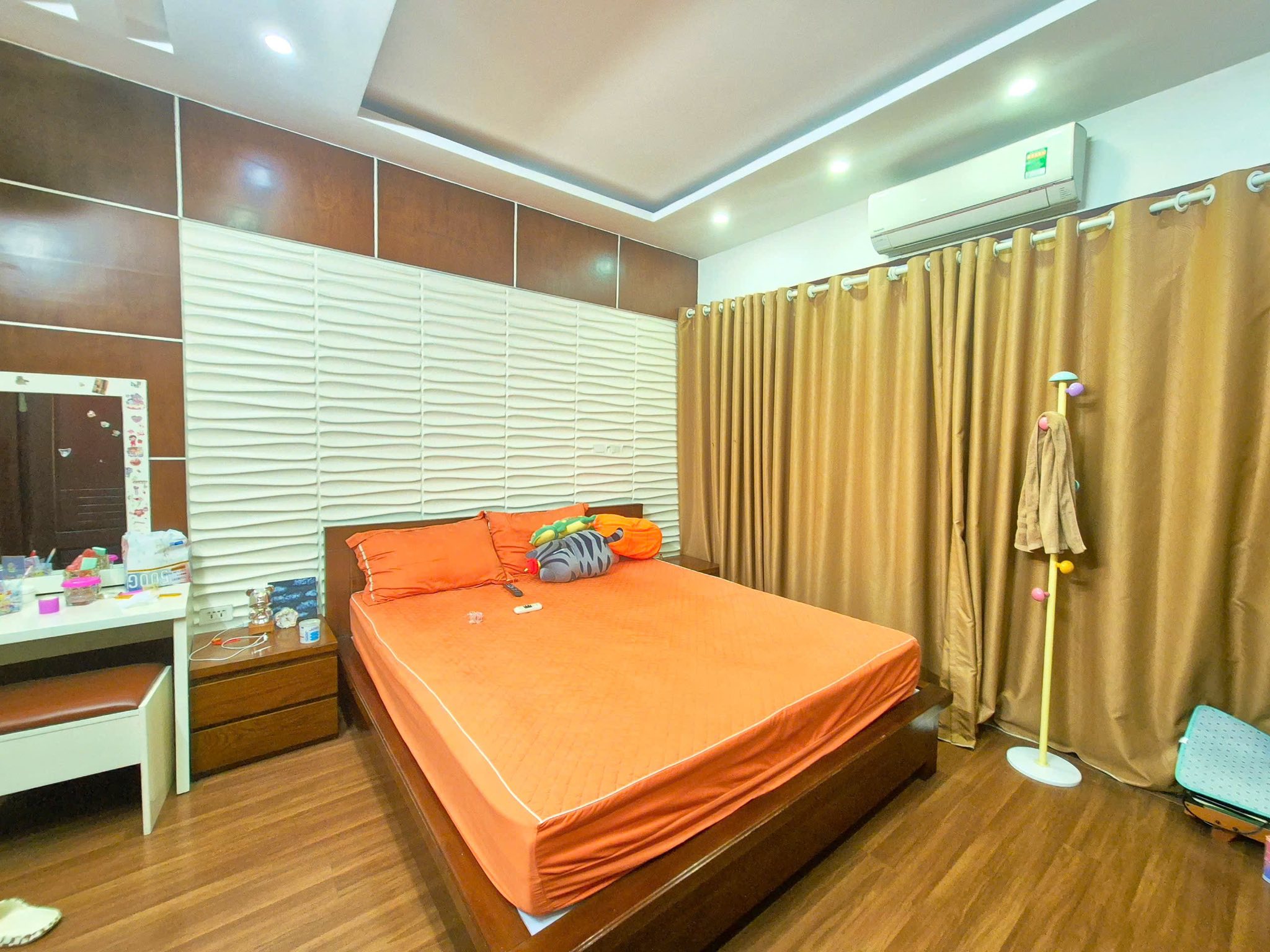 BÁN NHÀ THÁI HÀ ĐỐNG ĐA KINH DOANH - GA RA Ô TÔ - 50M 5 TẦNG 20 TỶ 4