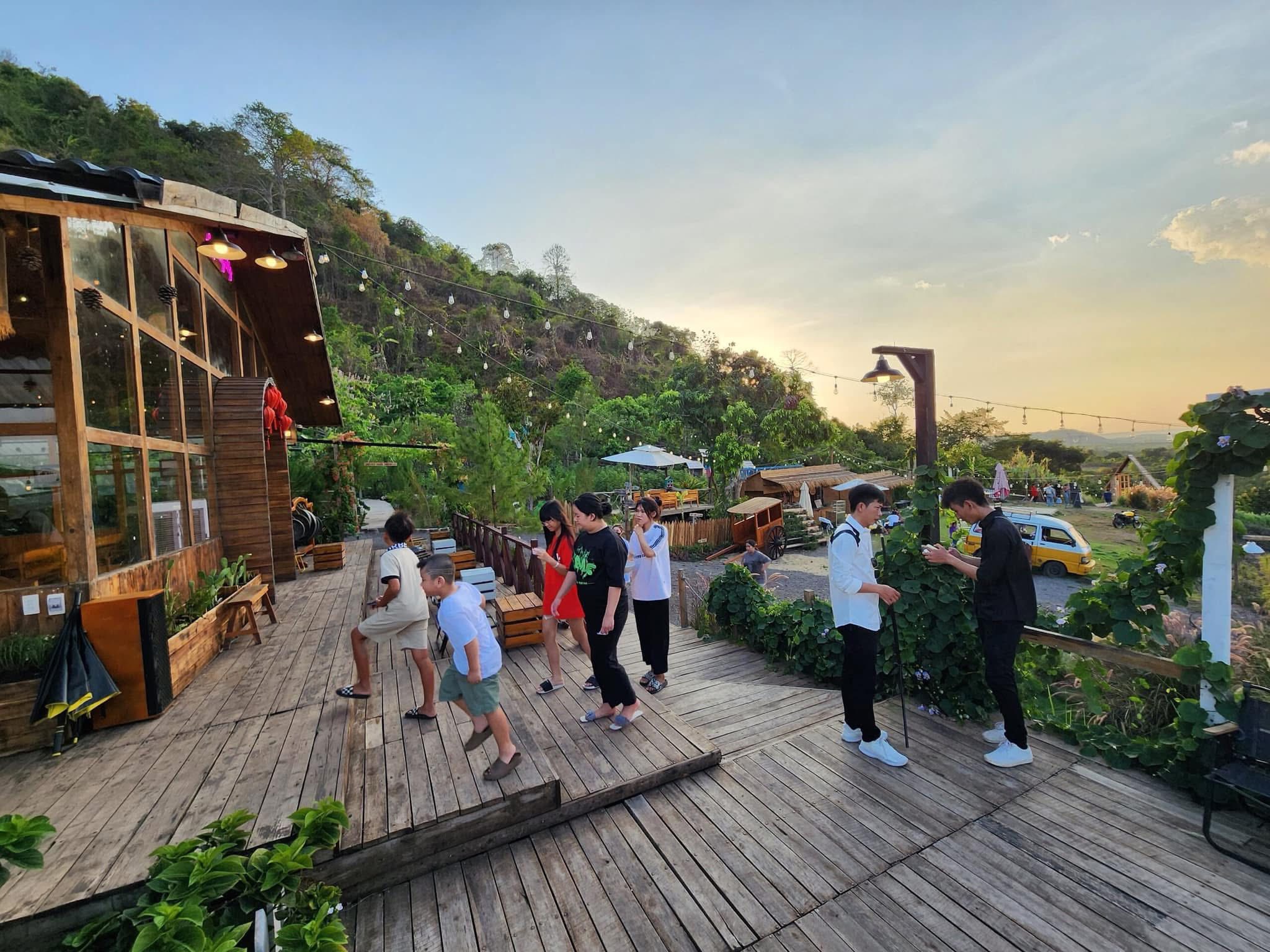 bán đất la ngà định quán 12.356m thực tế hơn đã có 300m thổ cư 2