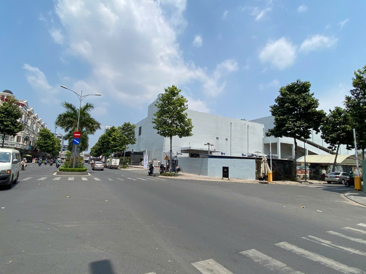 Cần bán Nhà mặt tiền đường Phan Văn Trị, Phường 10, Diện tích 242m², Giá 80 Tỷ 5