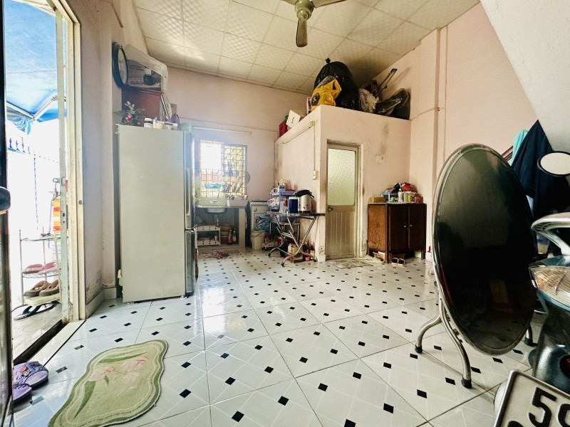Bán nhà 173m2 Lương Văn Can Q8 – Ngang 6.3m – Hẻm xe hơi – 11.15 Tỷ 4