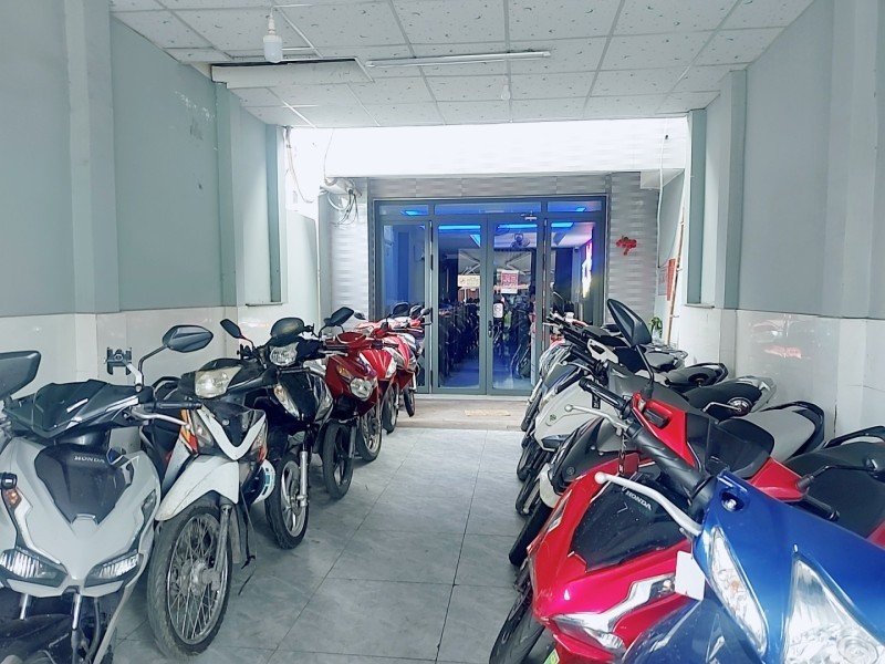 Bán nhà mặt tiền Nguyễn Thị Thập, Quận 7 – 118m2 (4.1x29) – Giá đầu tư 2