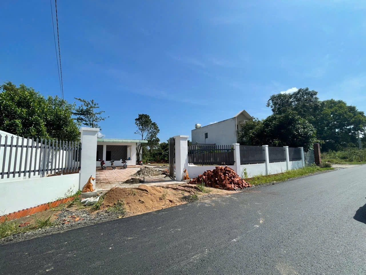 Bán 600m2 TC164m2 Có Nhà Đất Châu Pha Giá Tốt