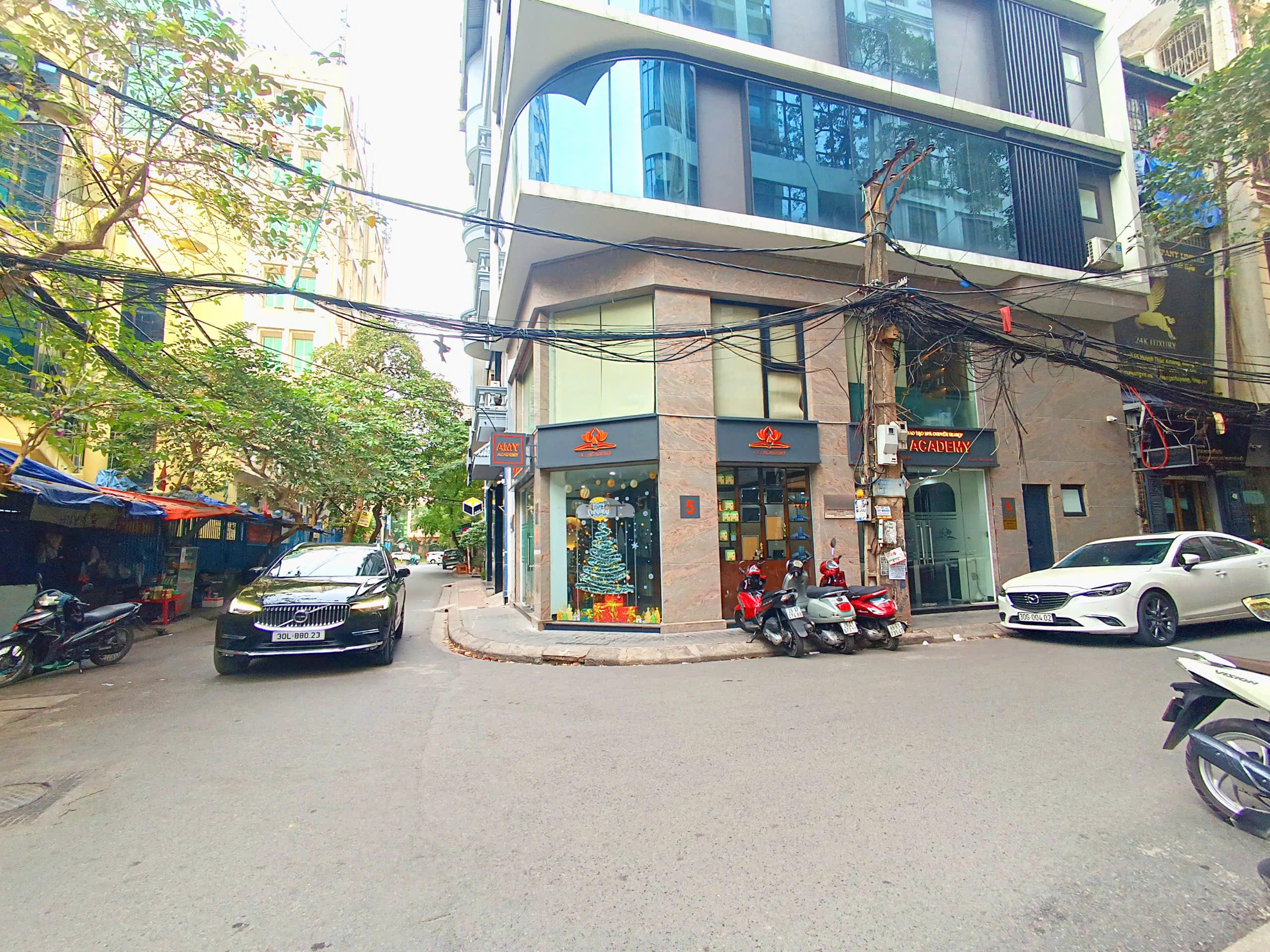 Bán nhà HUỲNH THÚC KHÁNG – NGÕ NÔNG – Ô TÔ – KINH DOANH – 55m² x 5T – 19,2 tỷ 4