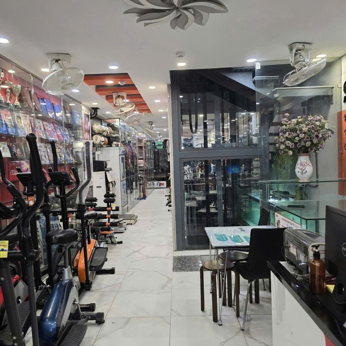 VIP MẶT PHỐ BA ĐÌNH – 130m² – 9 TẦNG THANG MÁY – Ô TÔ TRÁNH – VỈA HÈ RỘNG – KINH DOANH CỰC ĐỈNH 4