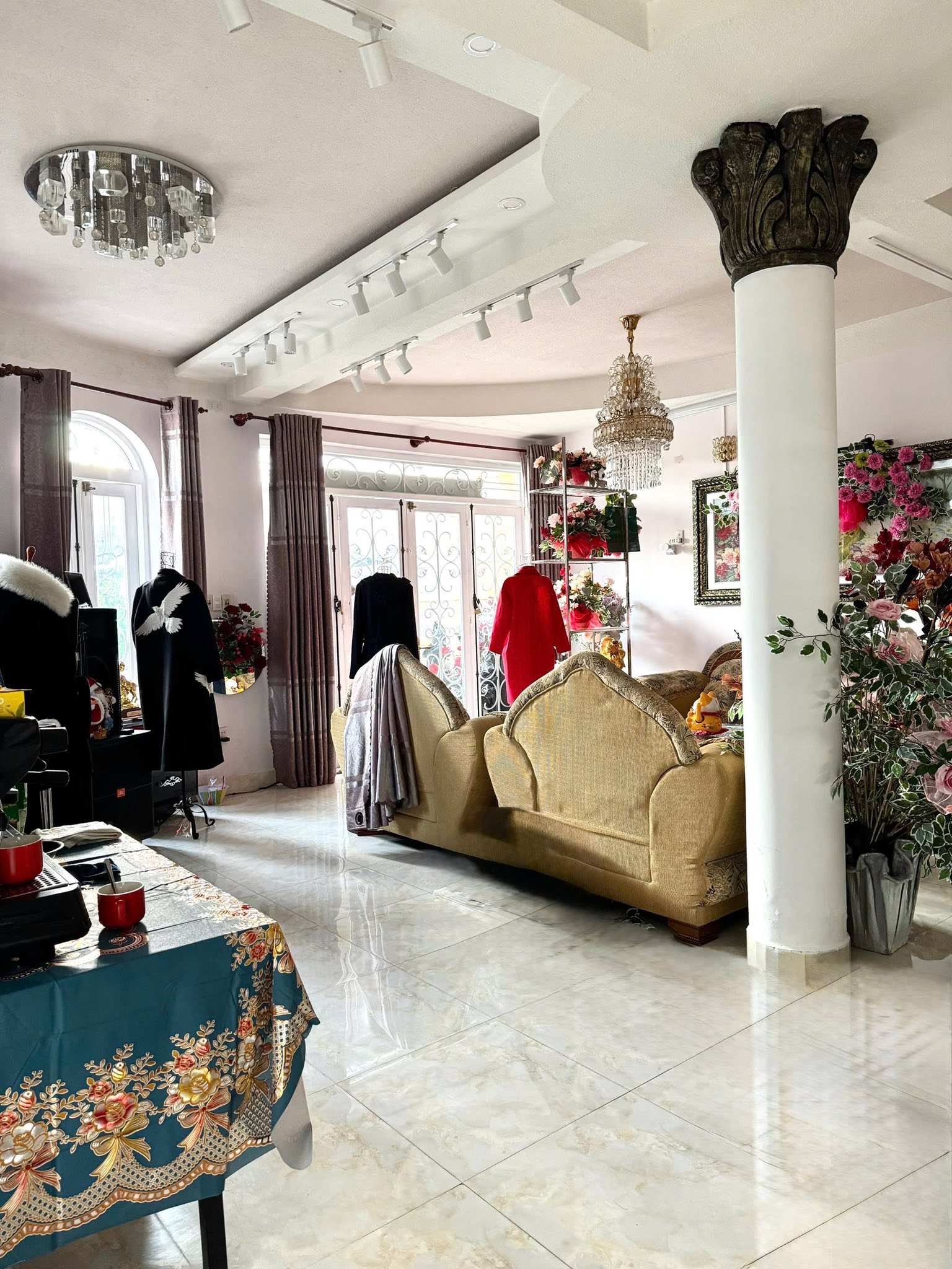 Bán gấp Biệt Thự phong cách cổ điển Phường Xuân Hương, Đà Lạt. 3