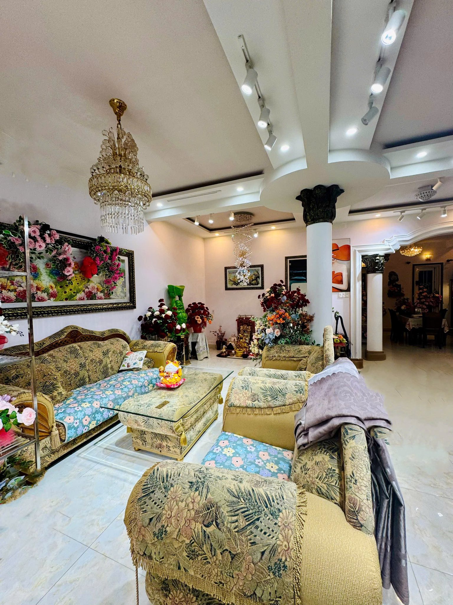 Bán gấp Biệt Thự phong cách cổ điển Phường Xuân Hương, Đà Lạt.