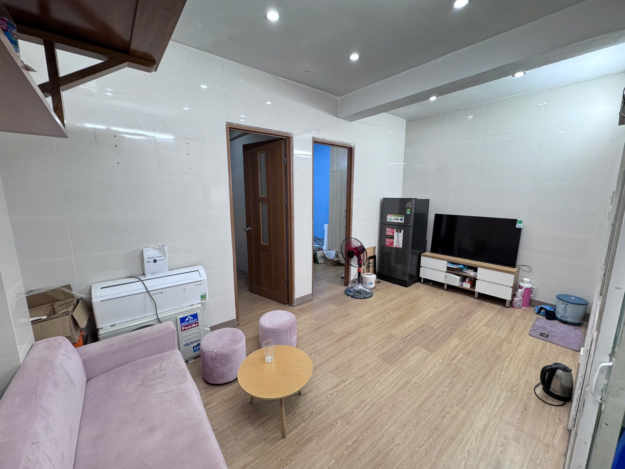 Bán nhà tập thể đại học Thương Mại Hồ Tùng Mậu - Cầu Giấy 50m, 2 ngủ giá 1.690 tỷ