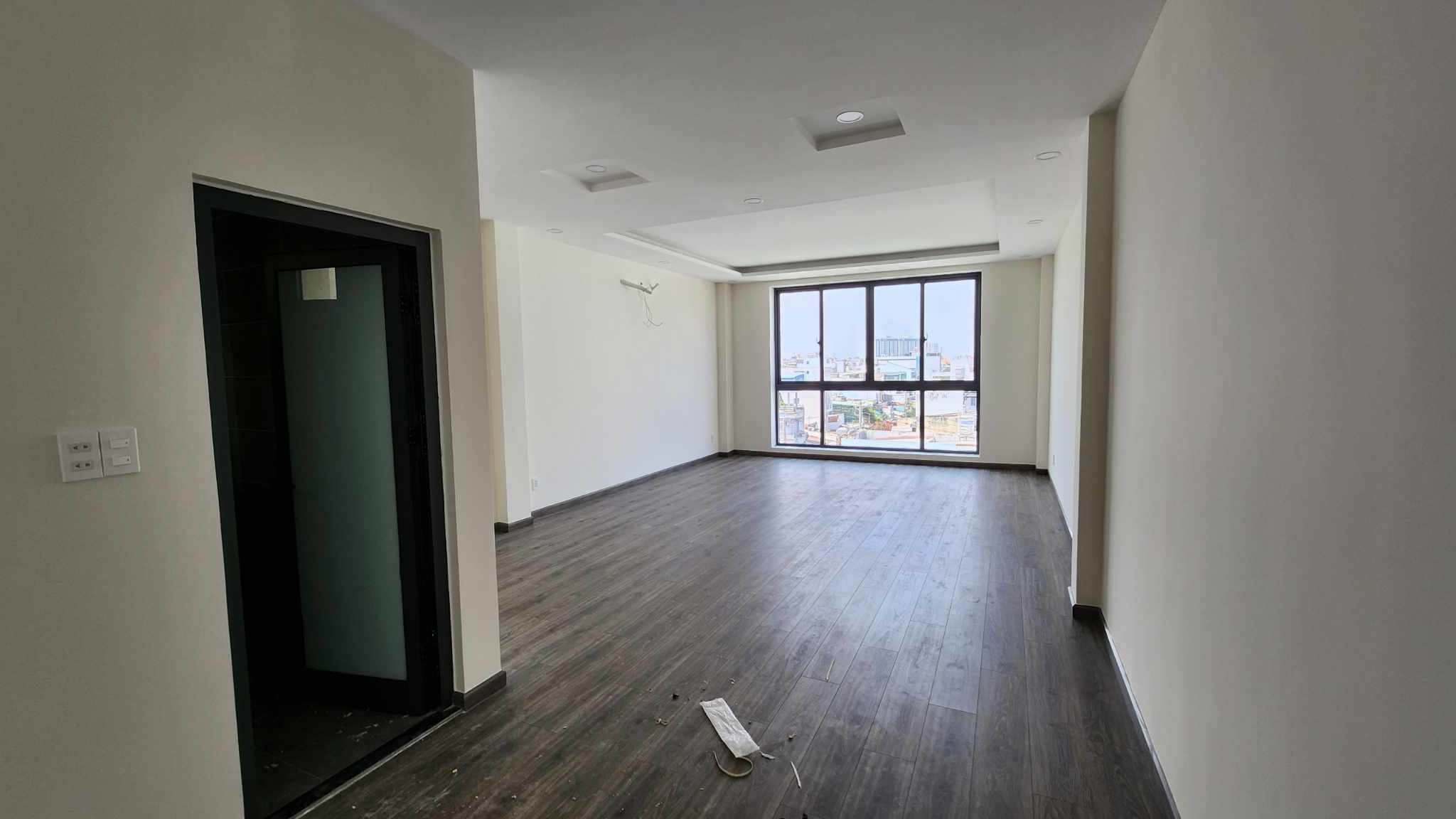 TOÀ NHÀ VĂN PHÒNG 7 TẦNG THANG MÁY - 129m2 (5×26) - KHU CV LÀNG HOA - 18.5 TỶ 4