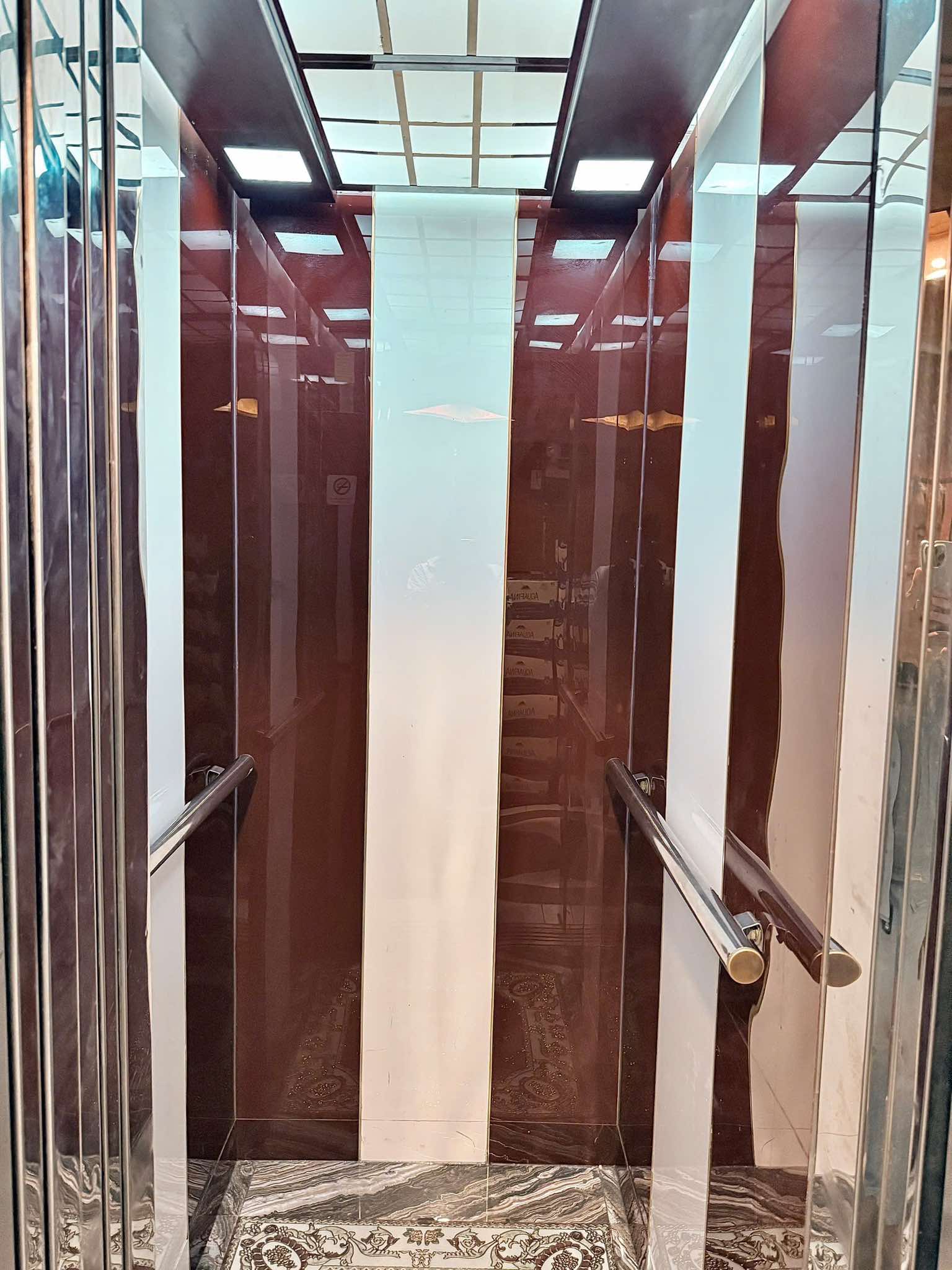 SIÊU KHÁCH SẠN K300 – DOANH THU 250TR/THÁNG – 150m2 27 PHÒNG FULL NỘI THẤT – 37 TỶ 9