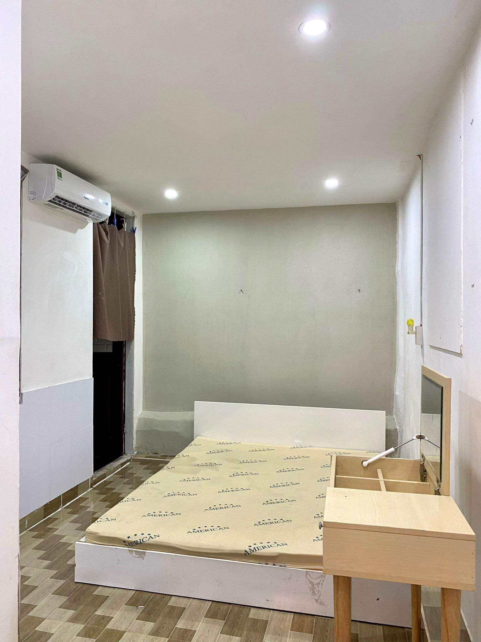 CHDV HOÀNG HOA THÁM 91m2 (8.7 × 10.5) - 8 PHÒNG CHO THUÊ FULL - GIÁ 8.2 TỶ 7