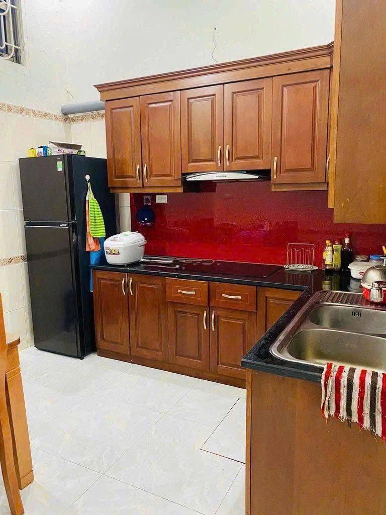 Cho thuê nhà riêng Trần Bình - Mai Dịch - Cầu Giấy 50m x 4T giá 18tr, ở và kinh doanh 2