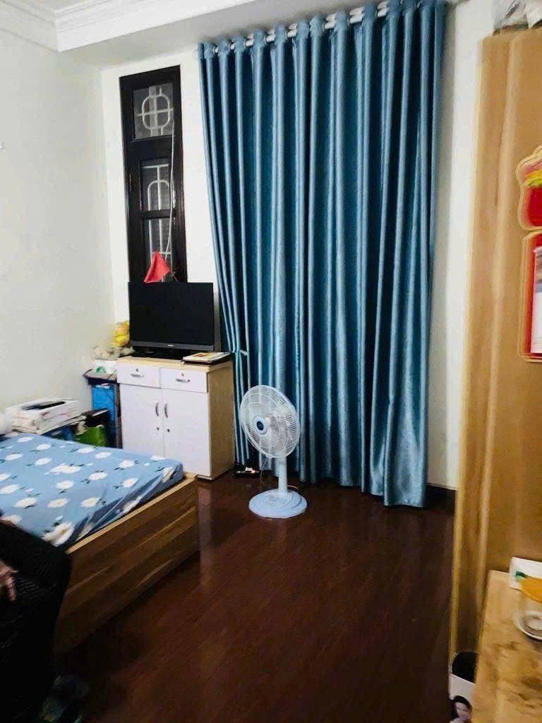 Cho thuê nhà riêng Trần Bình - Mai Dịch - Cầu Giấy 50m x 4T giá 18tr, ở và kinh doanh 4