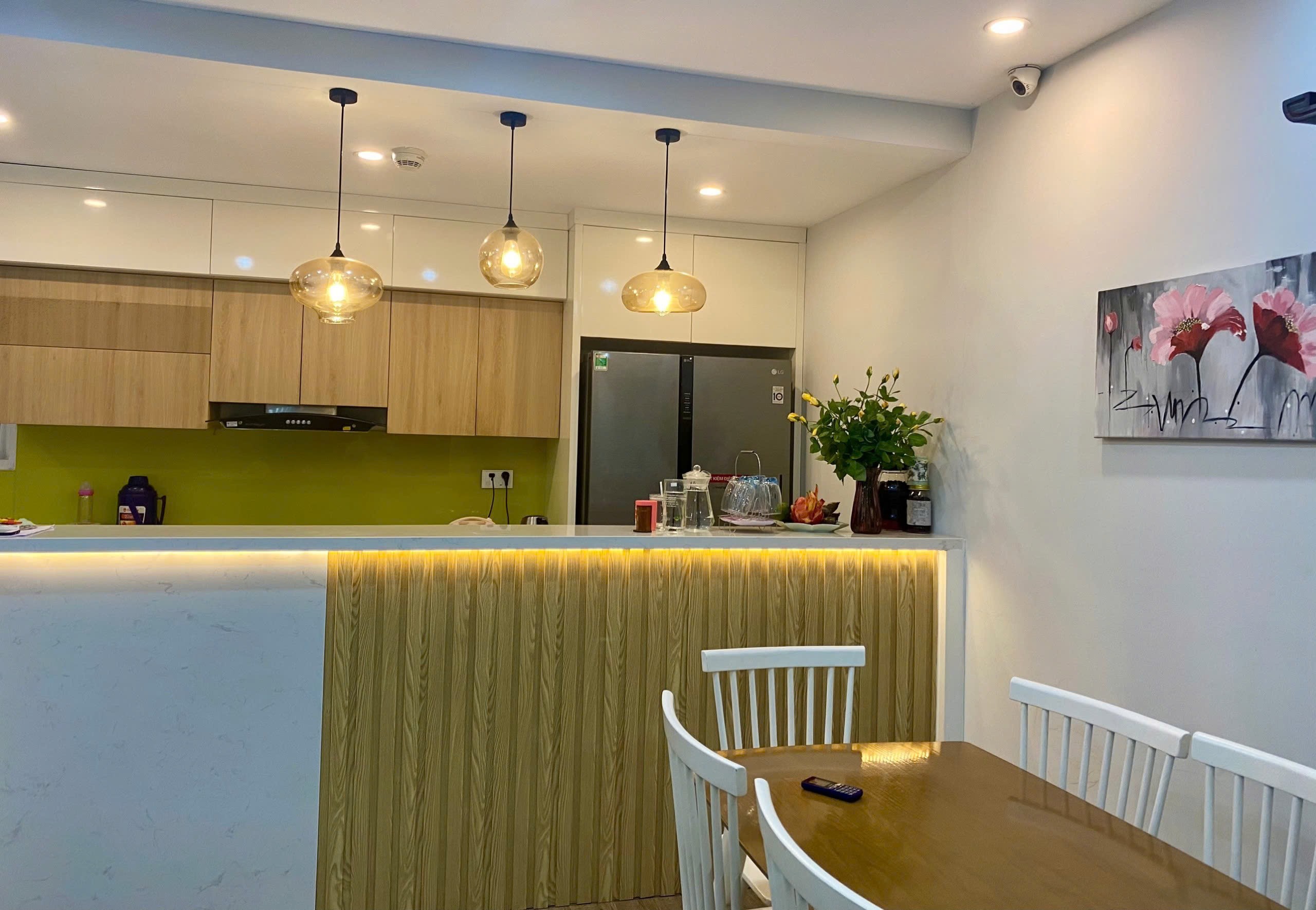 Bán căn hộ tầng trung 3PN tại Seasons Avenue, full đồ giá 7.x tỷ 3