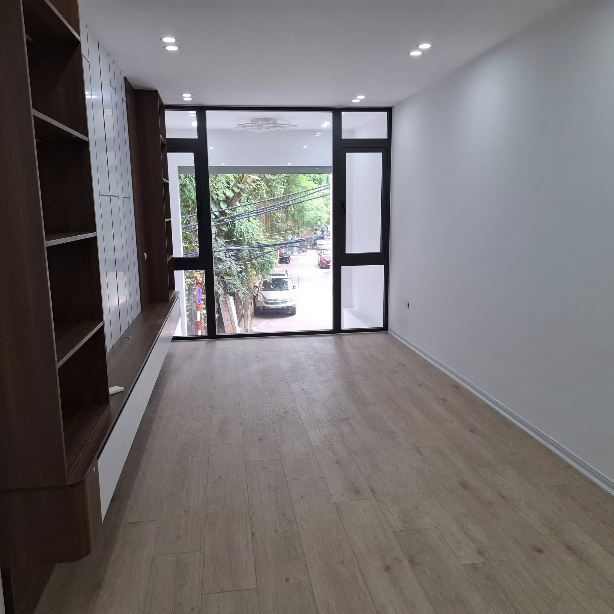 BÁN NHÀ TRUNG TÂM QUẬN ĐỐNG ĐA NHÀ MỚI 7 TẦNG THANG MÁY KINH DOANH Ô TÔ VÀO NHÀ 40M 13 TỶ 3