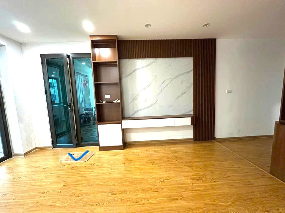 Bán cănTập Thể Đại Học Sư Phạm 2
