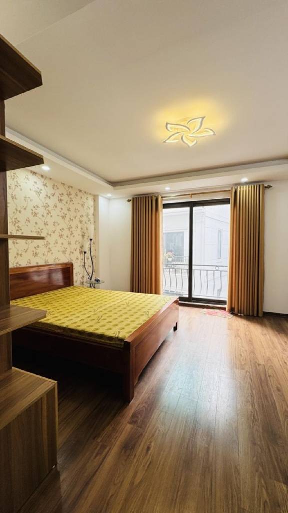 Bán nhà phố Tô Vĩnh Diện - Sát ô tô tránh - Phân lô quân đội- Nở hậu - Nhà mới kính coong-  37m2 2