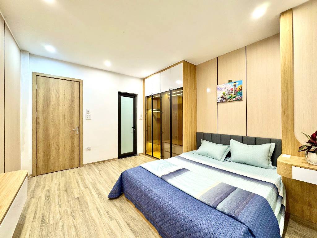 HIẾM- Nhà mới khu VIP Tô Vĩnh Diện - Sát ô tô tránh- Nhà mới- Ở ngay- 38m2 4