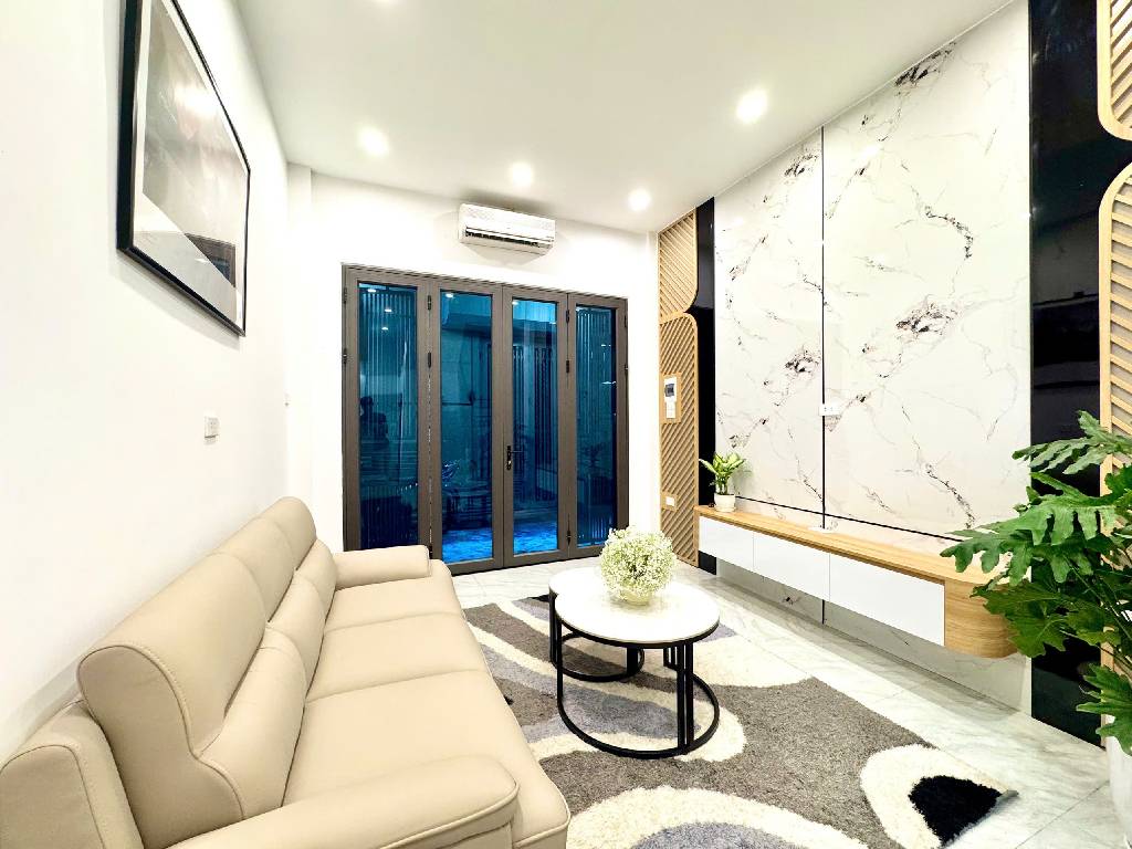 HIẾM- Nhà mới khu VIP Tô Vĩnh Diện - Sát ô tô tránh- Nhà mới- Ở ngay- 38m2 2