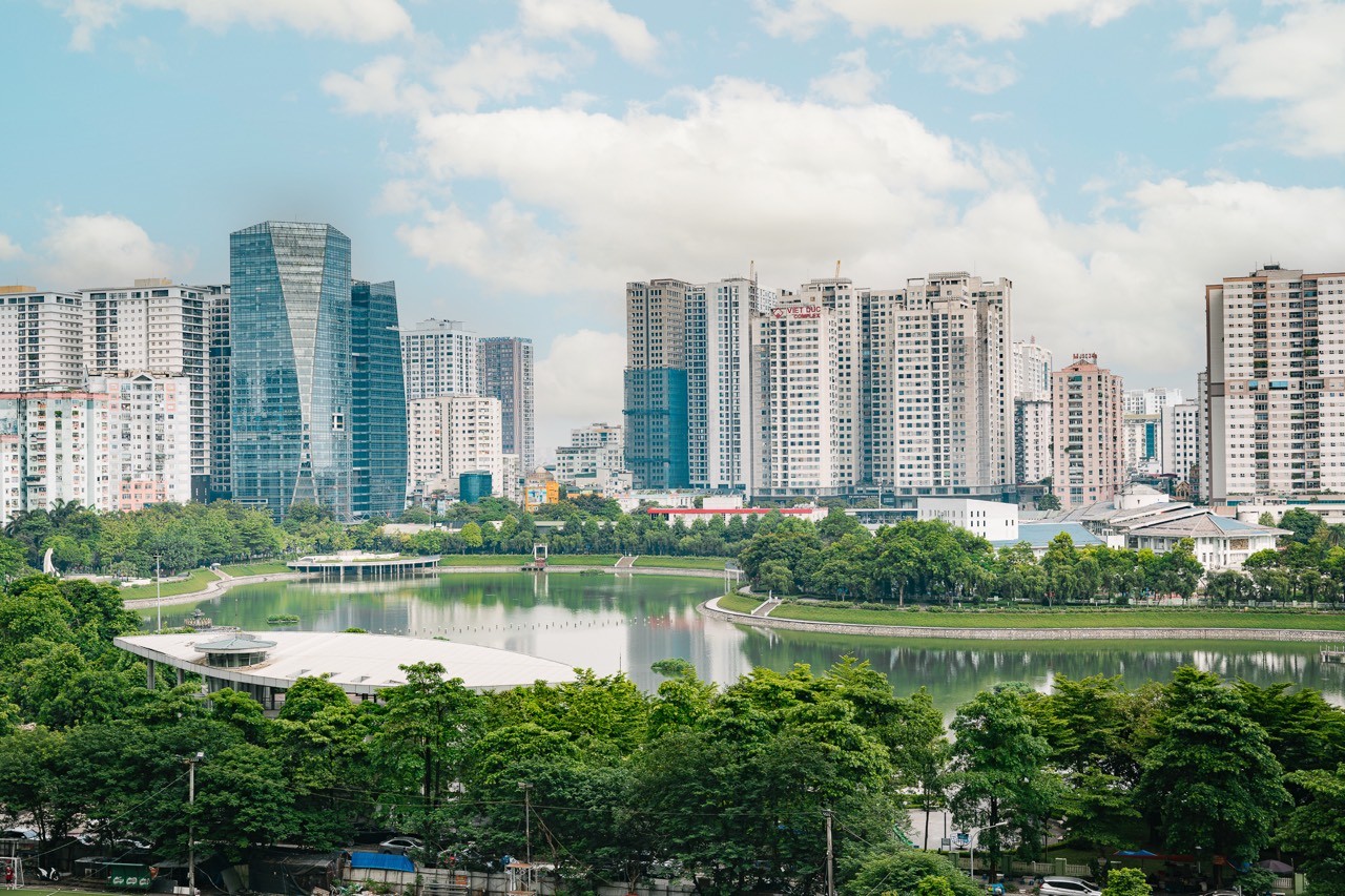 Bán căn 3PN VIEW HỒ Vinhomes D'capitale – GIÁ CHỈ 10.x TỶ