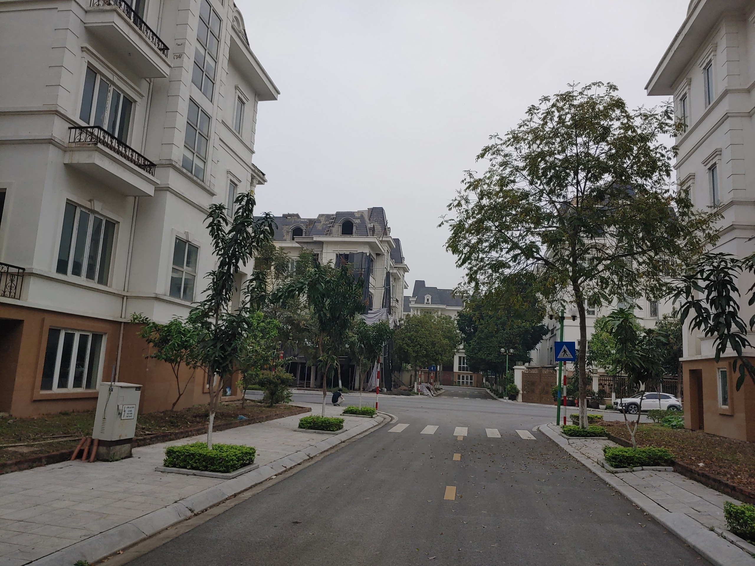 BÁN BIỆT THỰ NV11 HƯỚNG ĐN, MẶT ĐƯỜNG 24M KĐT LIDECO (0915458886) 3