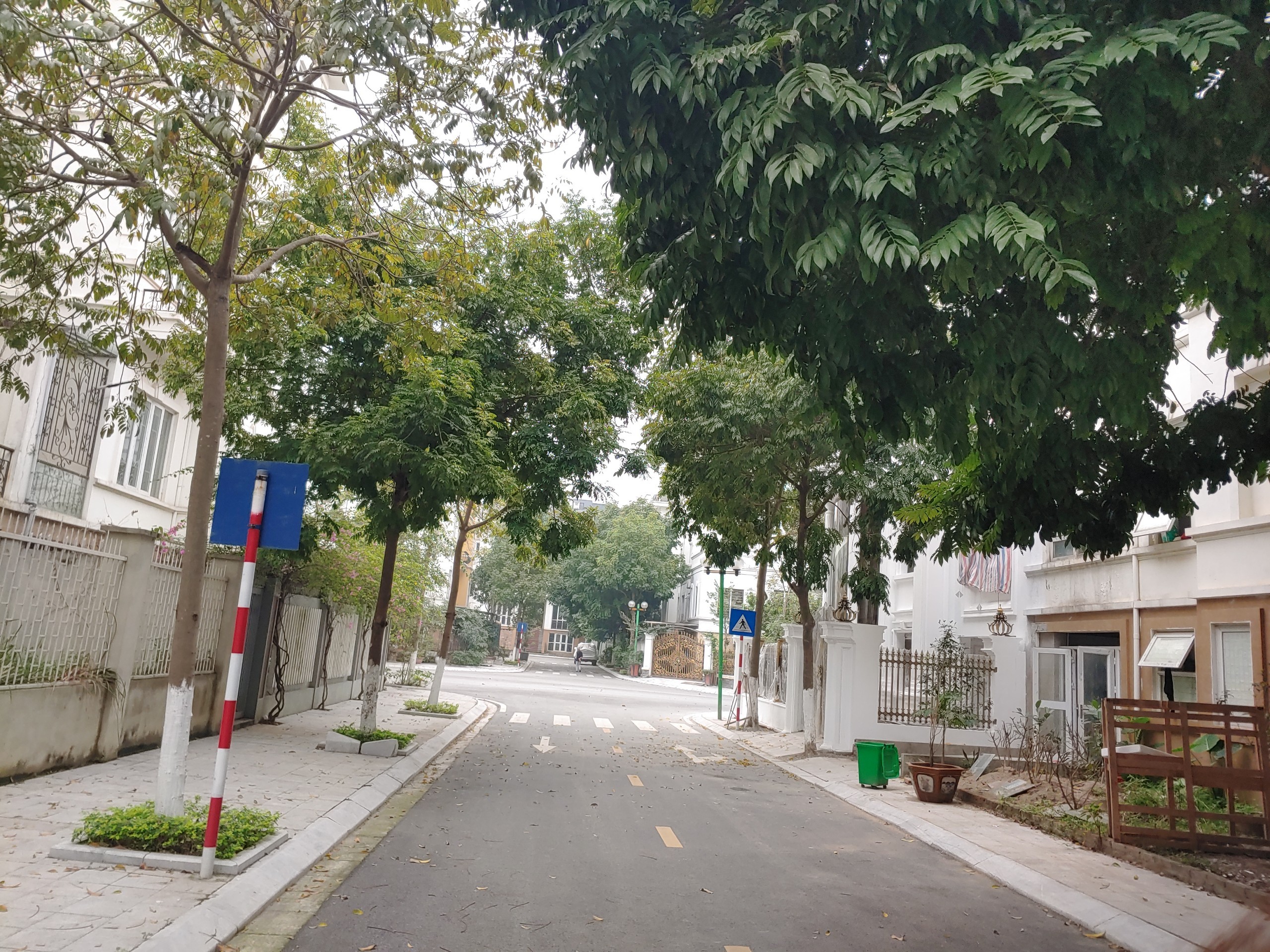 CẦN BÁN BIỆT THỰ 221M2 ĐƯỜNG 12M, NV13 TẠI LIDECO (0915458886) 2