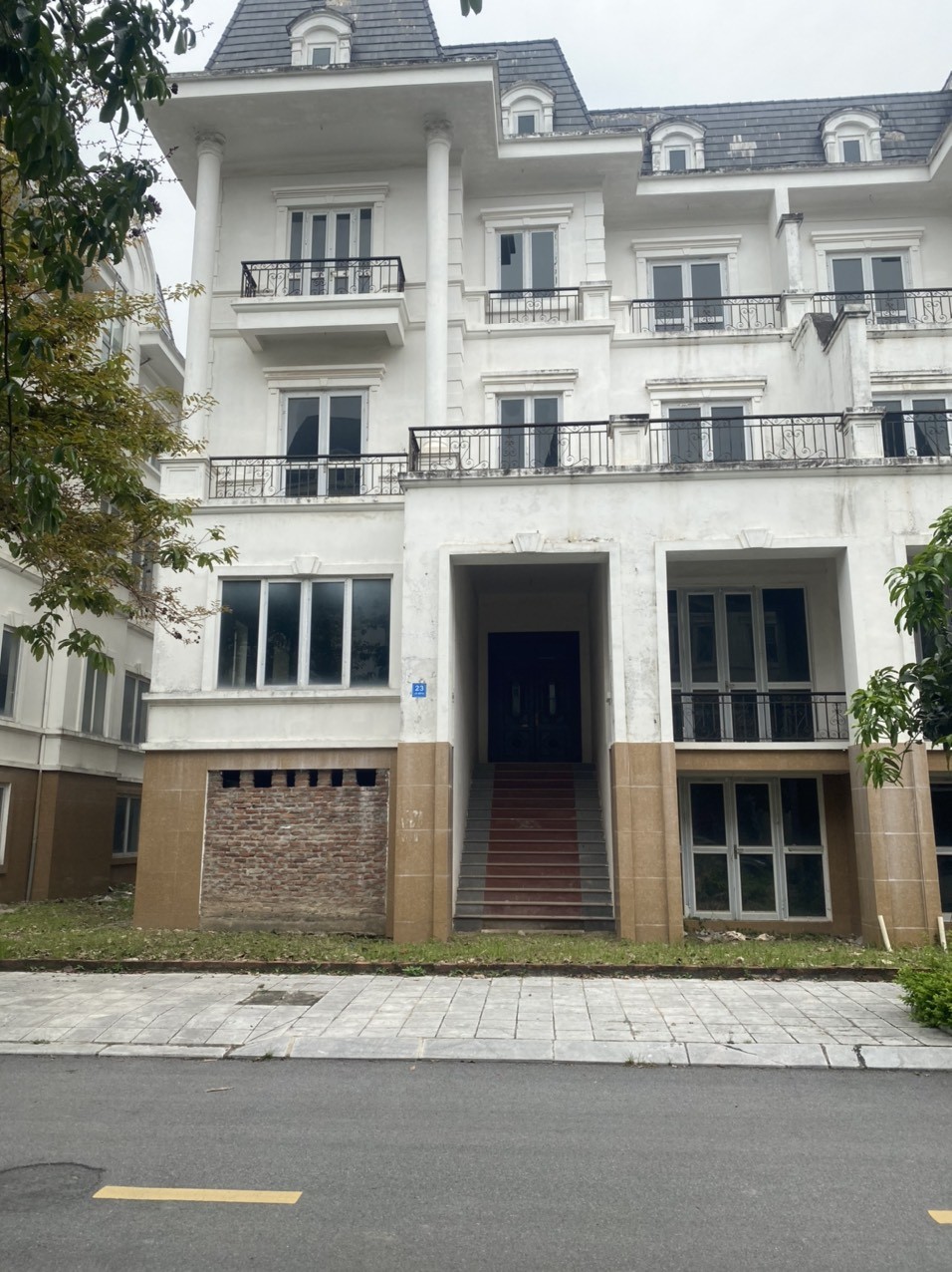 BÁN BIỆT THỰ NV11 HƯỚNG ĐN, MẶT ĐƯỜNG 24M KĐT LIDECO (0915458886) 4