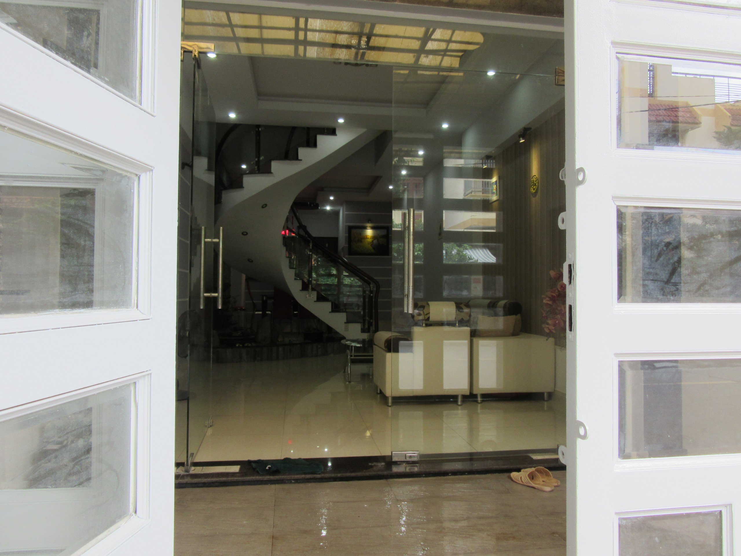Cho thuê nhà đường Phan Huy Thực P.Tân Kiểng,Quận 7 dt 4x19m,2 lầu,4PN