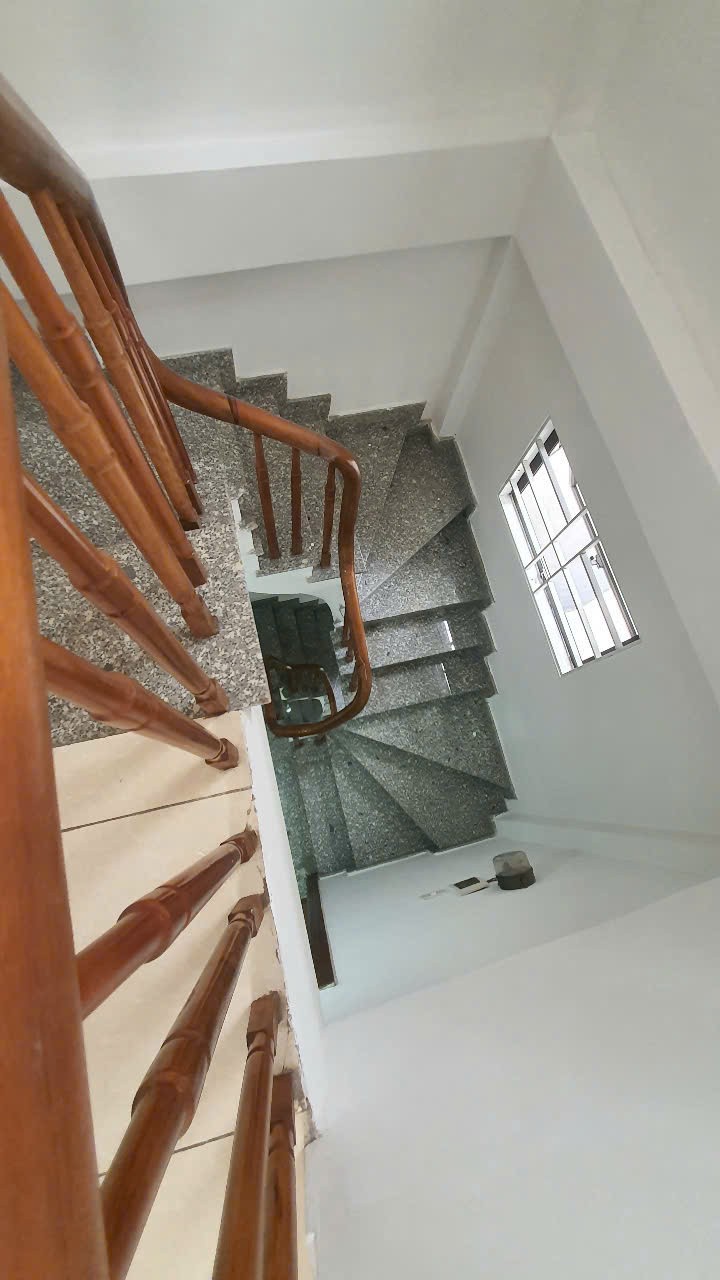 Nhà ít người biết Bạch Mai 30m/32m, 5 tầng, mặt tiền 4.5m, 6.4 Tỷ Hai Bà Trưng. 2