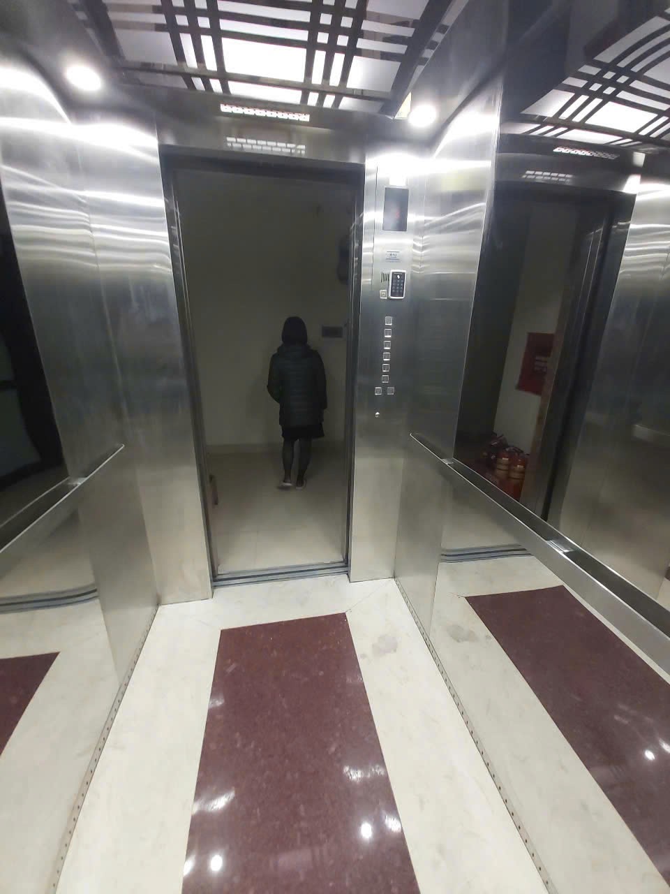 Cho thuê MP Ngô Xuân Quảng.Gia Lâm, Hà Nội, 100m2x6T, MT 8m, thang máy, tầng hầm, PCCC vị trí KD 3